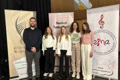 IMG-4e8bd6e3fc56597e5cbb59c177b87bff-V