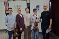 IMG-276ada00c5d6198fe047d58a17f6762f-V