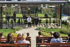 IMG-2fd1f3c839460f9aac915c1adcff2c0a-V