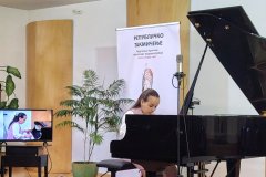 IMG-79574ad180636a2ffec64309a8c77f2d-V